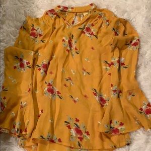 Long sleeve floral blouse